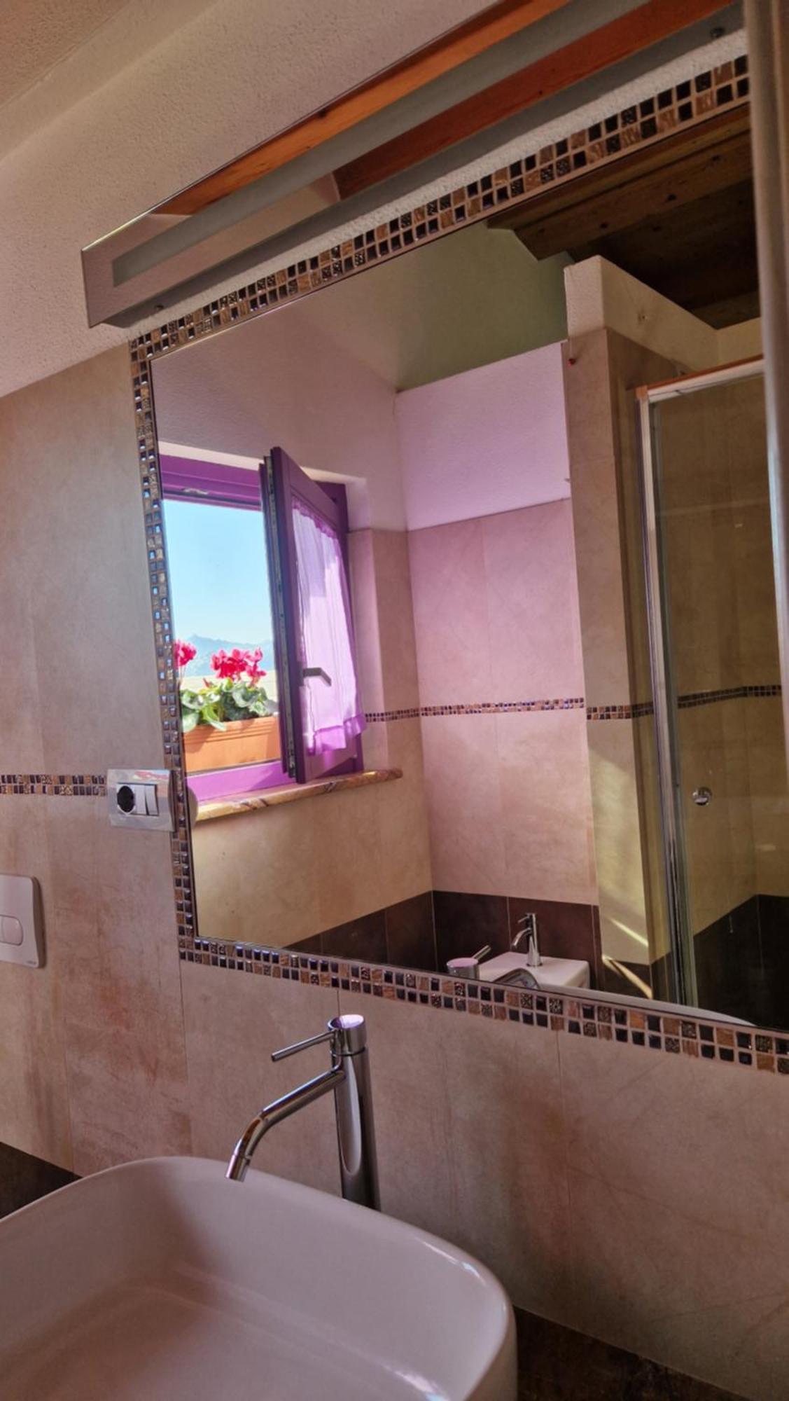 Limbara Dreaming Hotel Tempio Pausania Kültér fotó